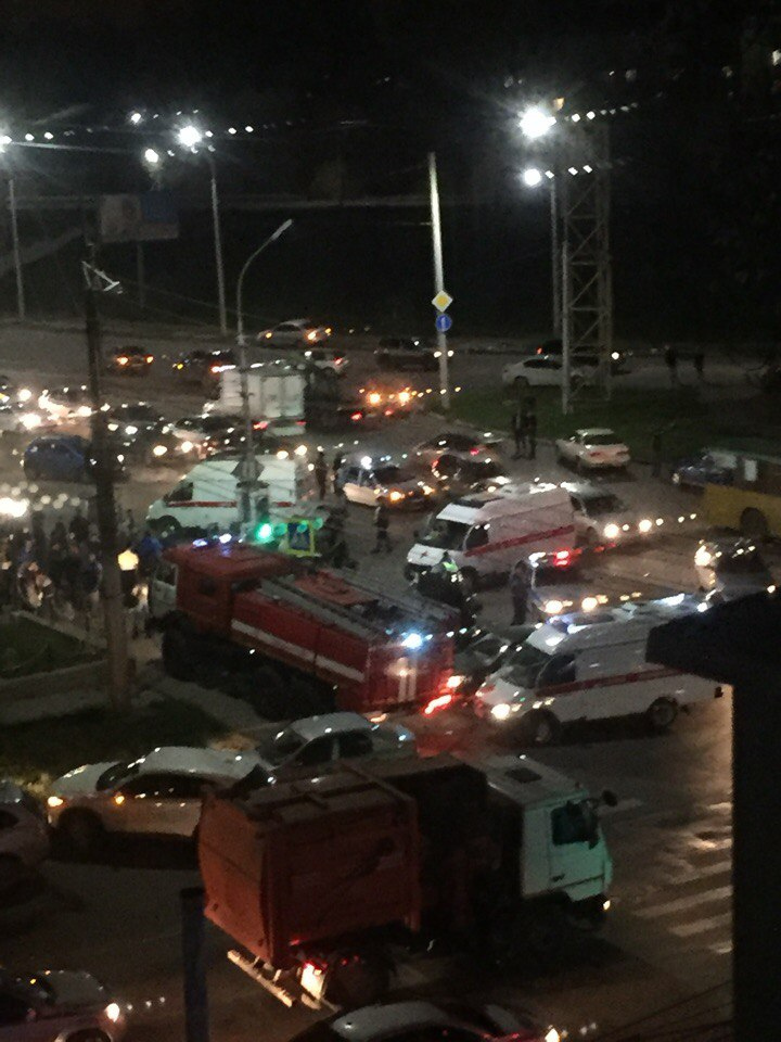 В страшном ДТП в центре Рязани пострадали 16 человек