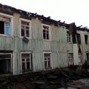 Расселенный ветхий барак сгорел ночью в центре  Бердска
