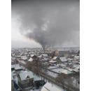 В Бердске на ул. 8-ое Марта открытым огнём горит частный дом